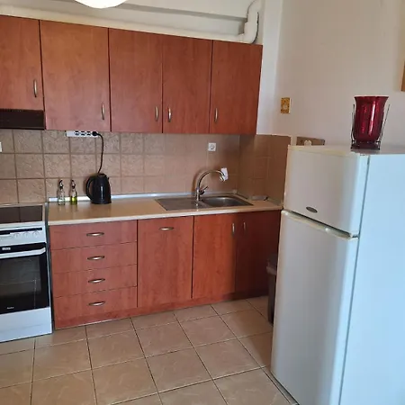 Διαμέρισμα Jo's